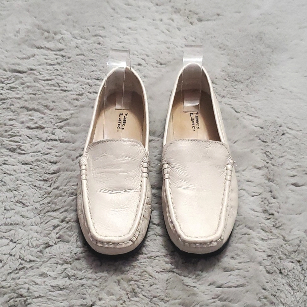 Valley Lane ivory comfy loafers